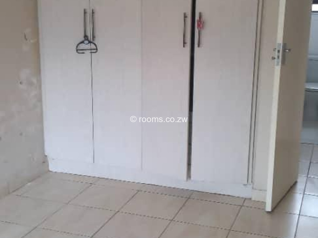 Rooms.co.zw Room for Rent in Warren Park, Harare