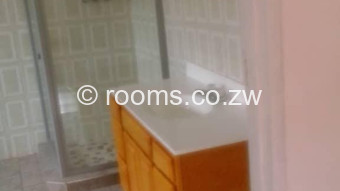  Room  in Bulawayo City Centre