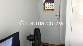  Room  in Avenues