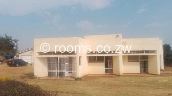  Room  in Marimba Park