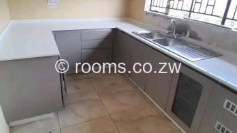  Room  in Mabelreign