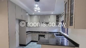  Room  in Ashdown Park