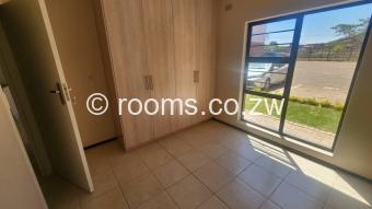  Room  in Aspindale Park