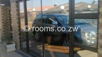  Room  in Madokero Estates