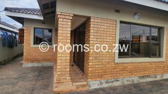  Room  in Aspindale Park