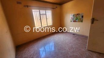  Room  in Harare City Centre