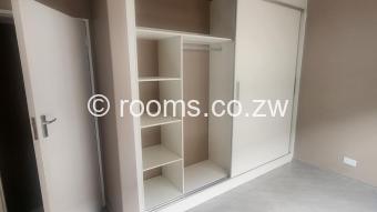  Room  in Aspindale Park