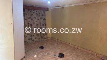  Room  in Greencroft