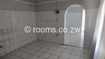  Room  in Monavale