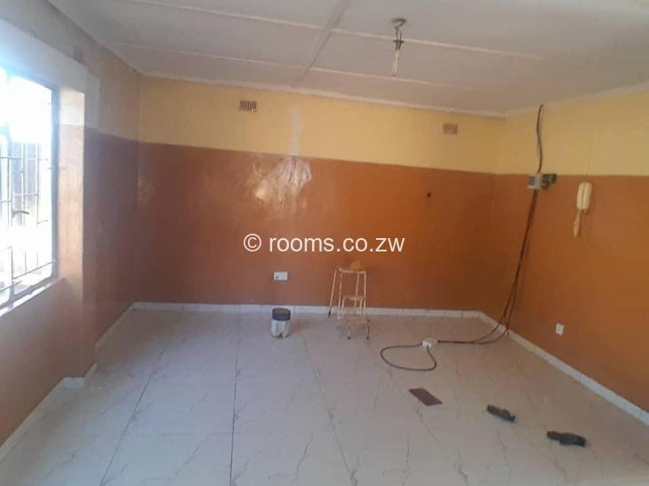 Rooms for Rent in Westlea Hre, Harare