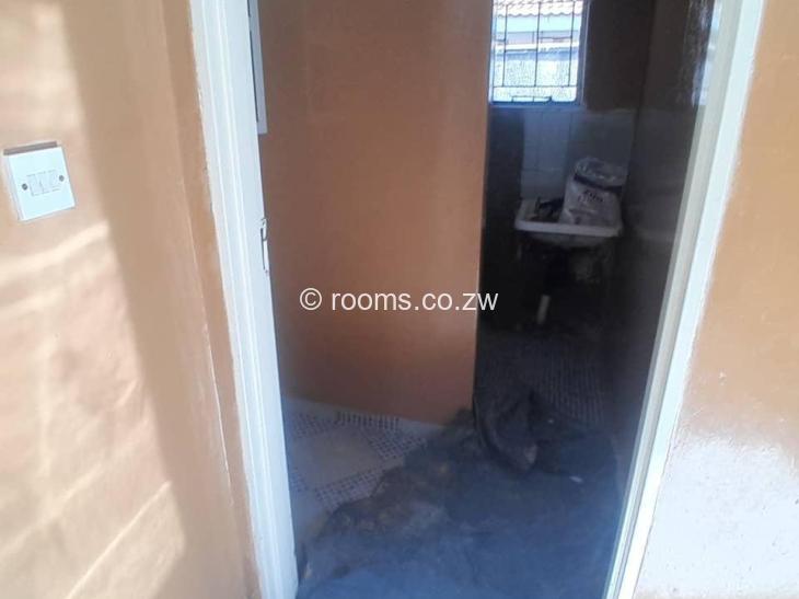Rooms for Rent in Westlea Hre, Harare
