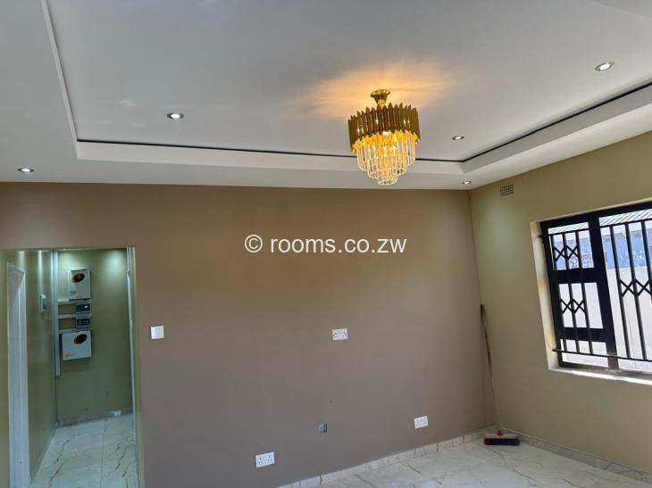 Rooms for Rent in Dawnview Park, Harare