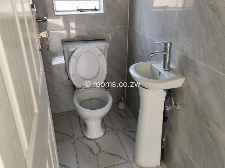 Rooms for Rent in Marimba Park, Harare