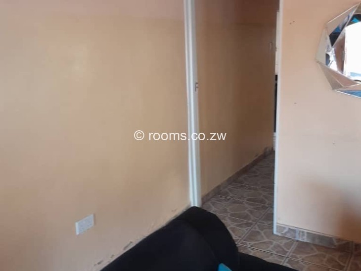 Rooms for Rent in Damafalls, Damofalls