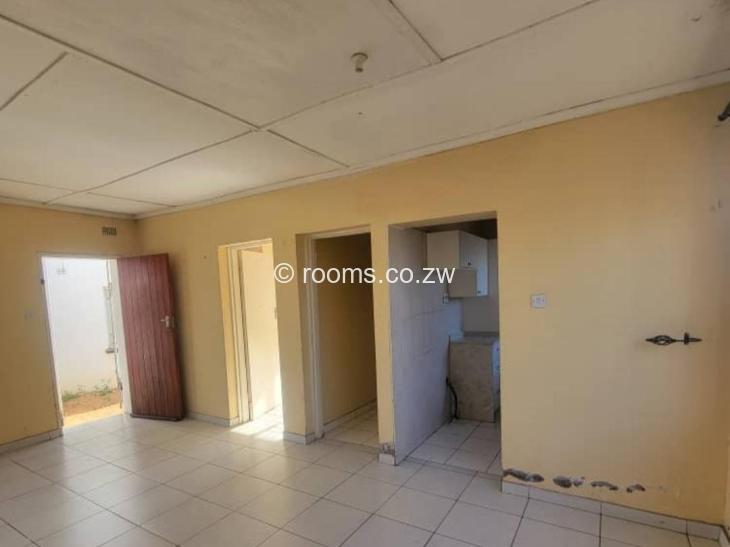 Rooms for Rent in Tynwald, Harare